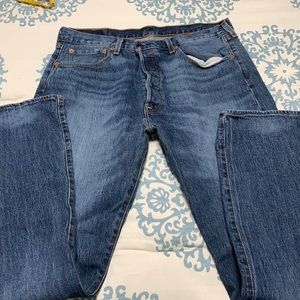 New Levi 501 Jean